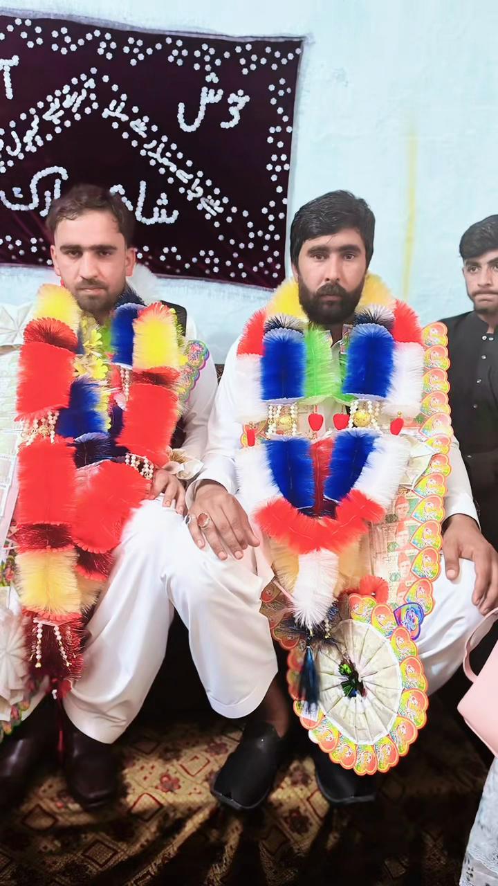 @Awais BaBlu