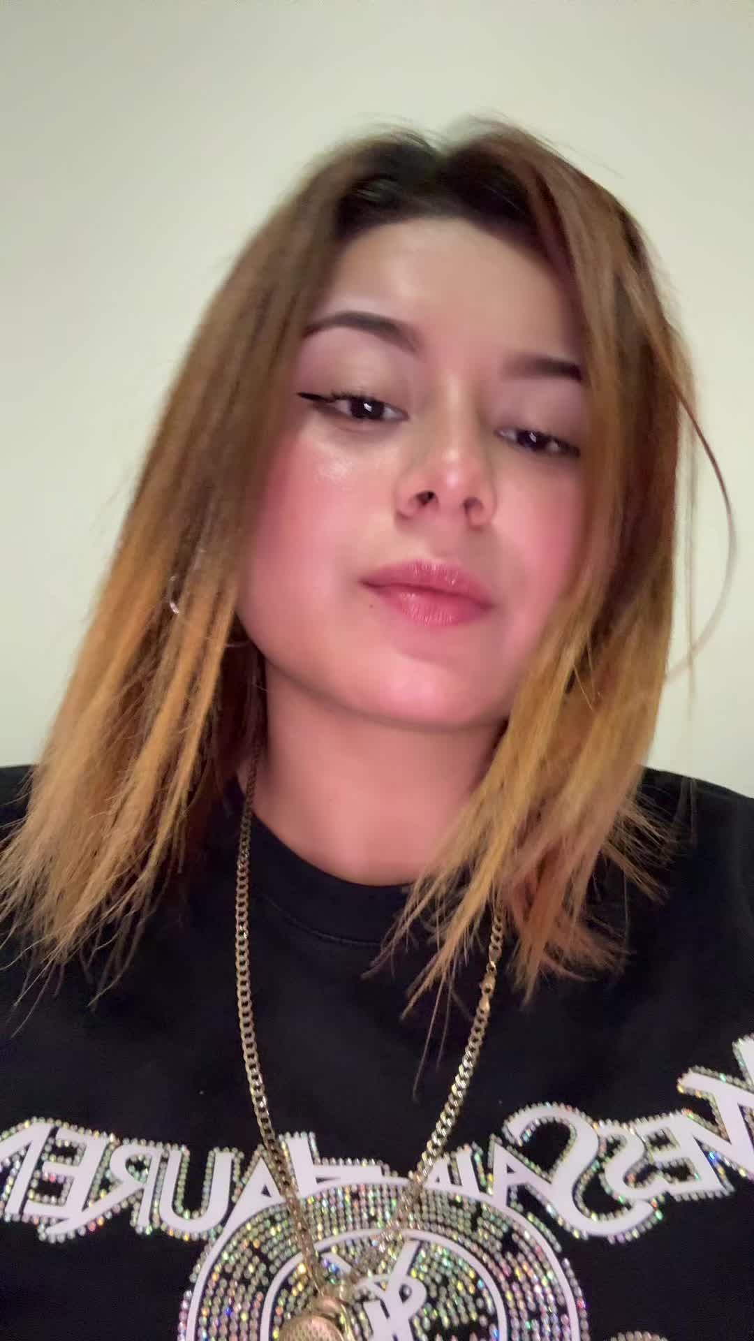 @PAULINA🦄