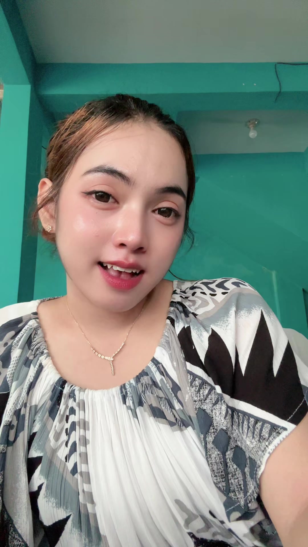 @andinputri