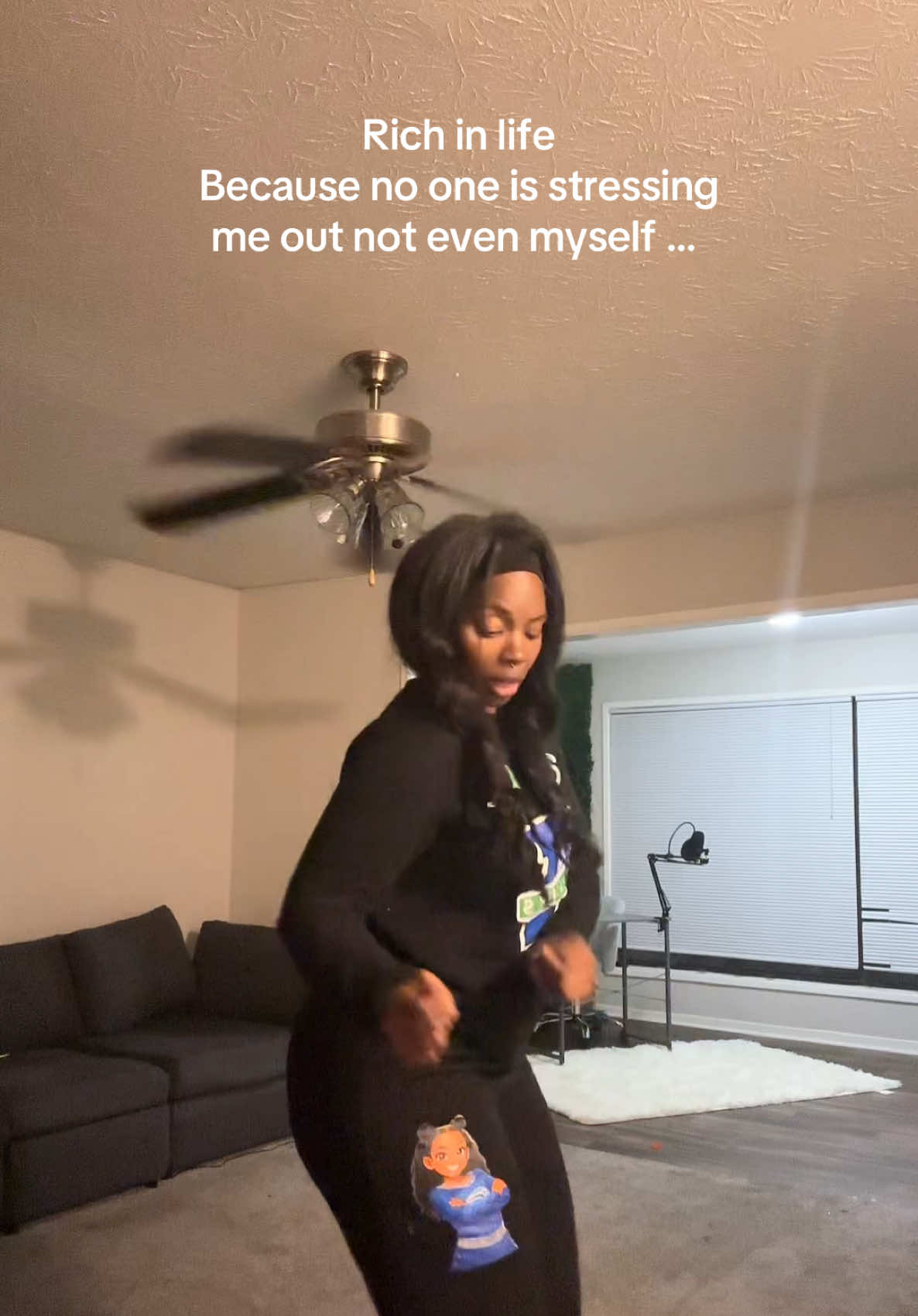 @JBaye🫧