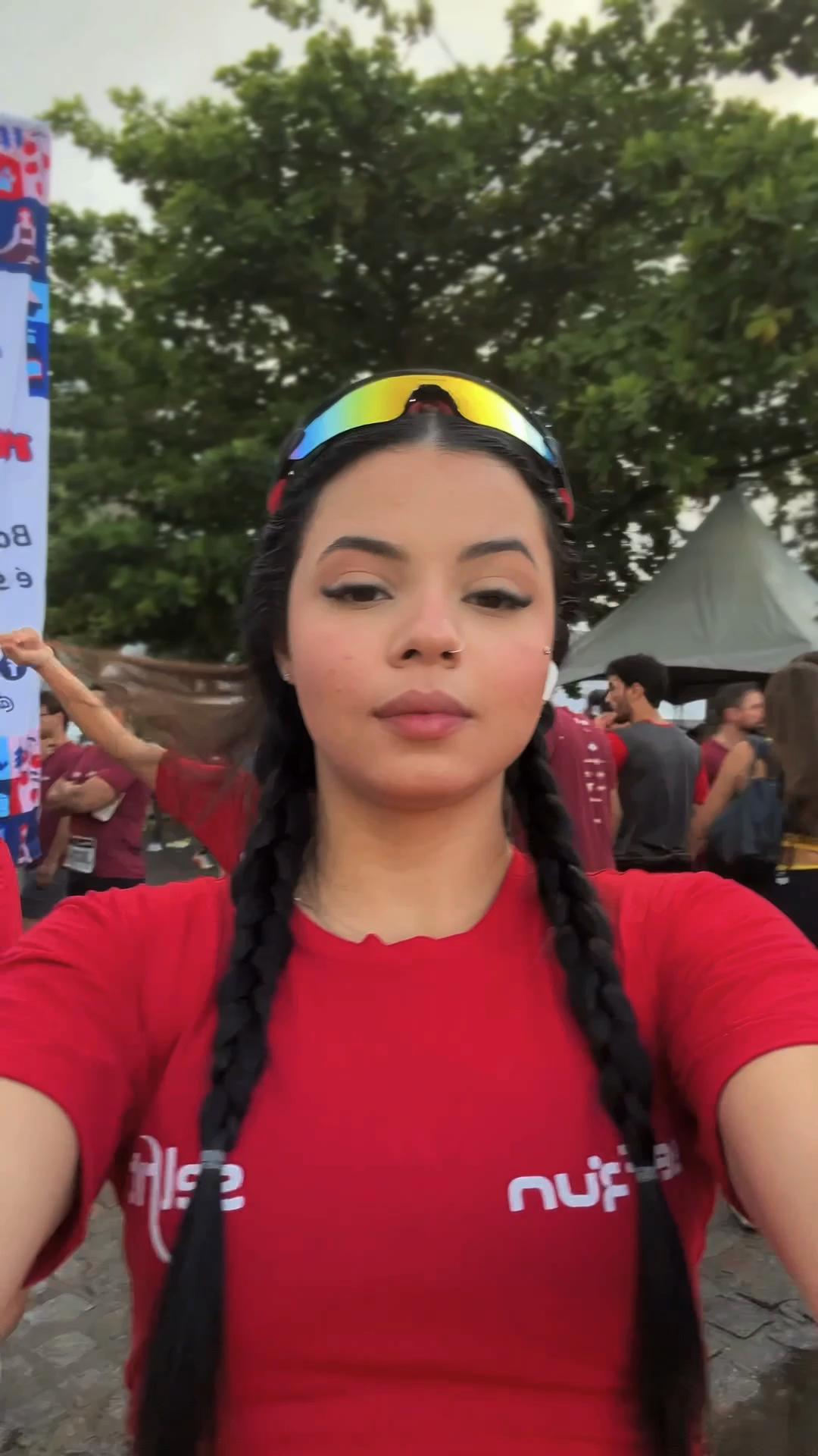 @Mariana Melo ๐