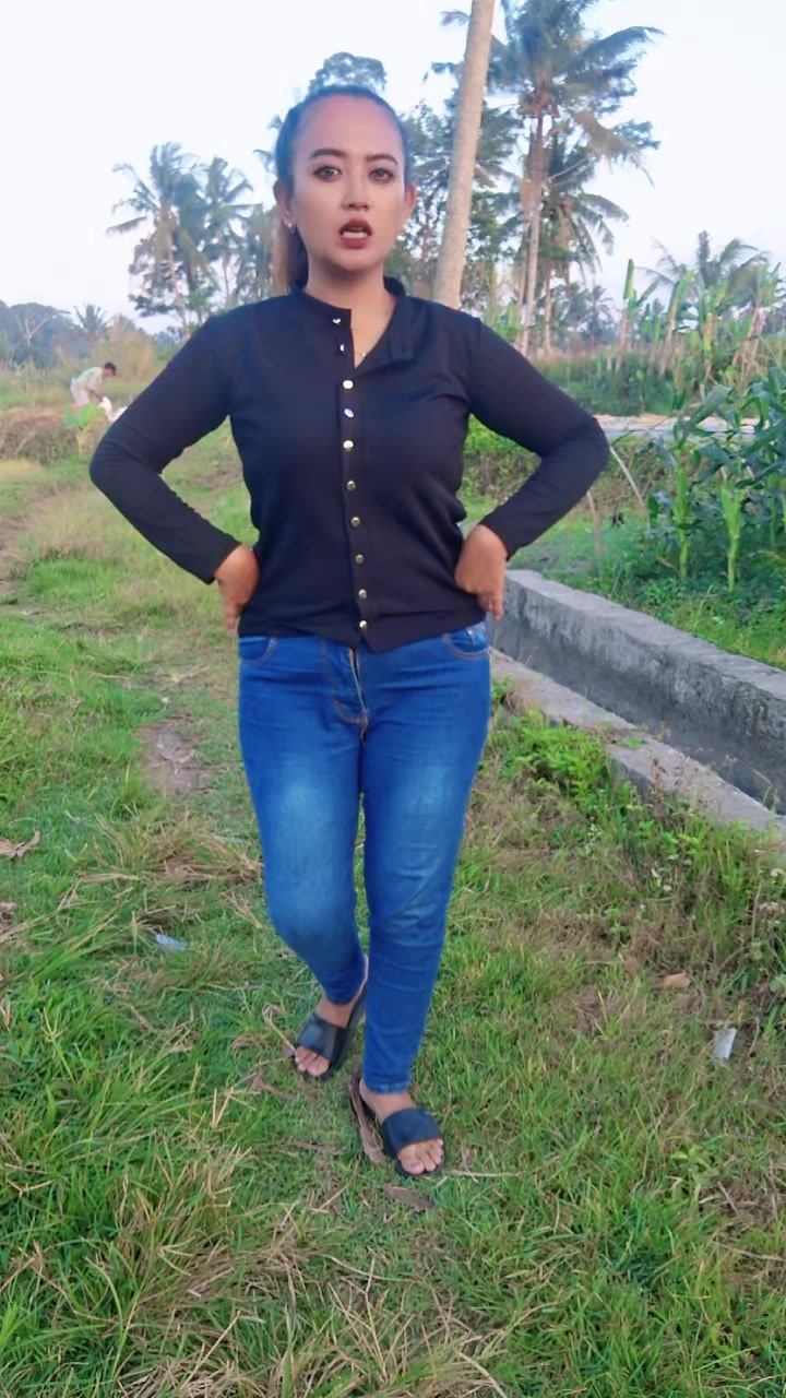 @Miss Dhevy