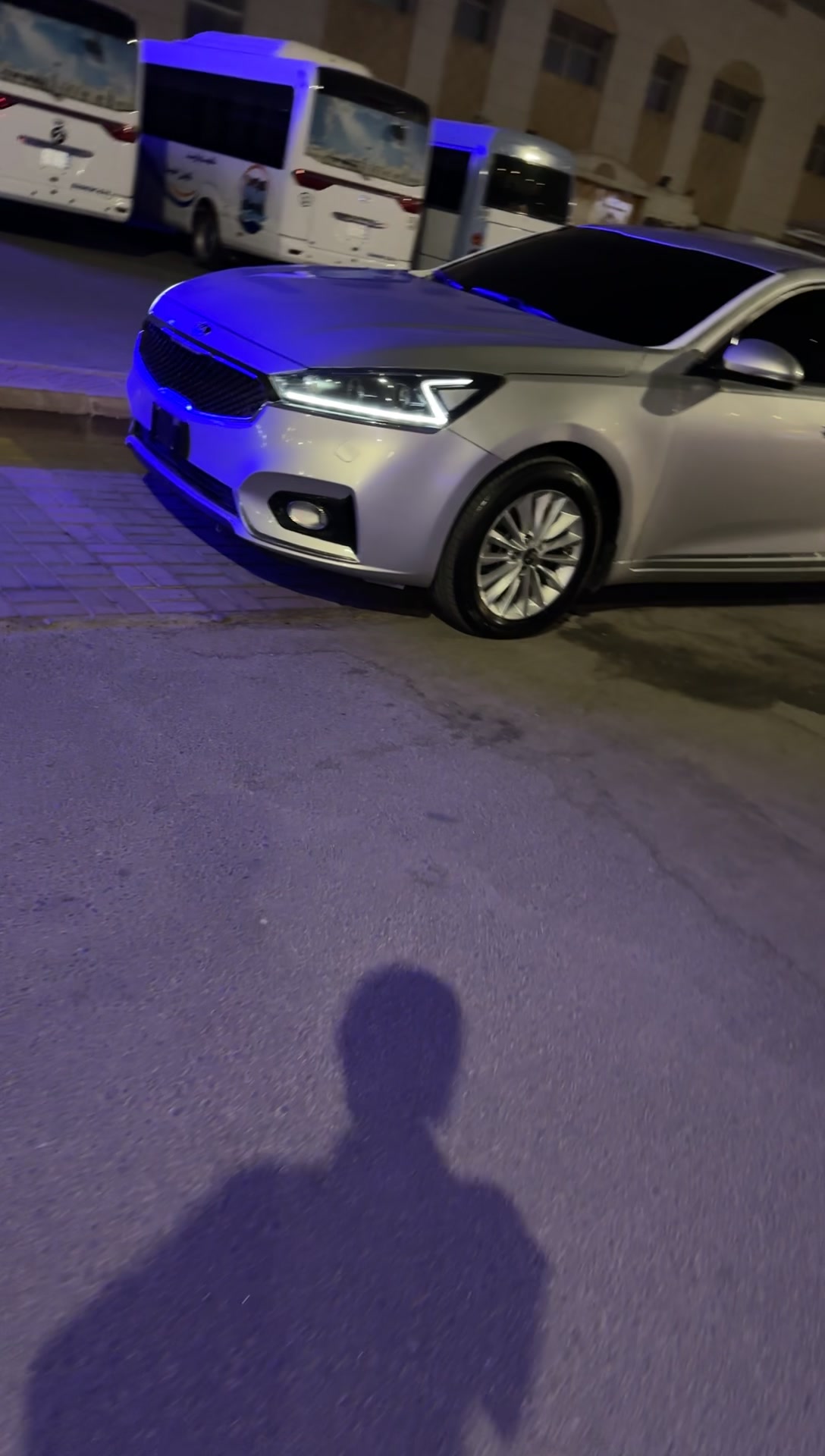 @S6S 🎩 .