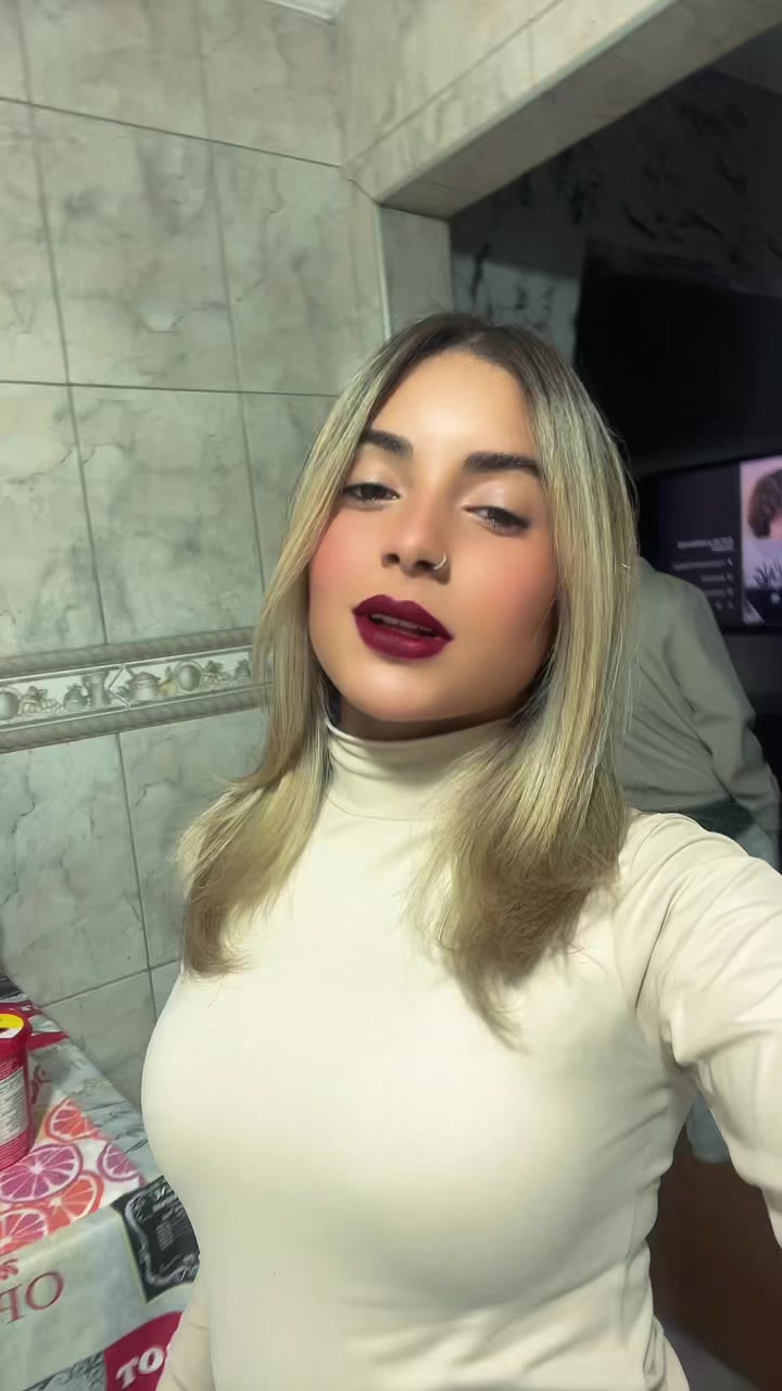 @E💋