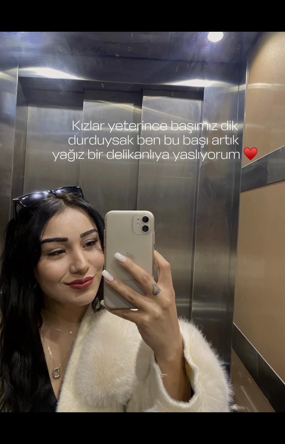 @Defneçam