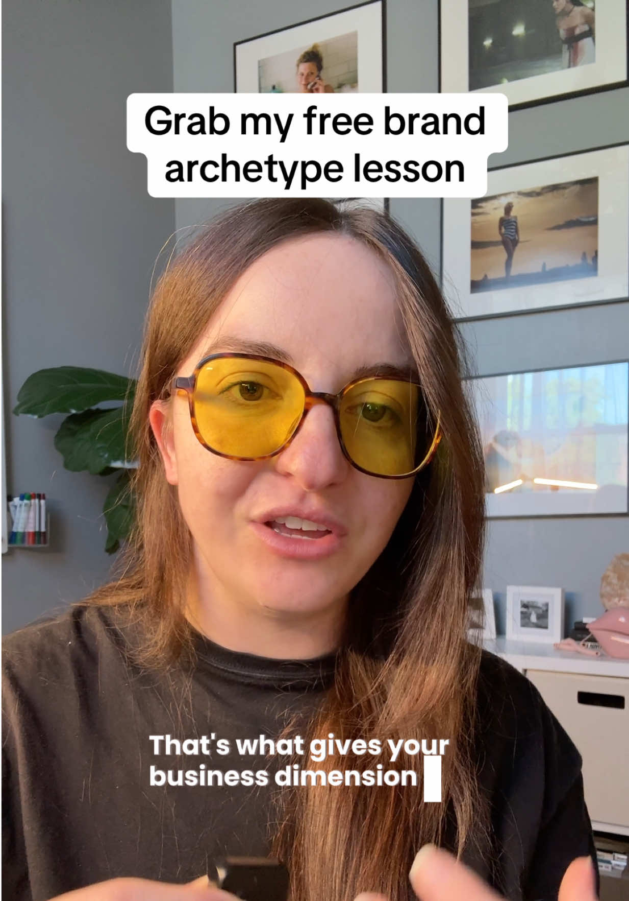 @Anja | your brand strategist ✨