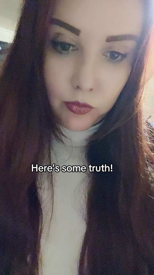 @Claire❣️JustTheMessenger✌🏻