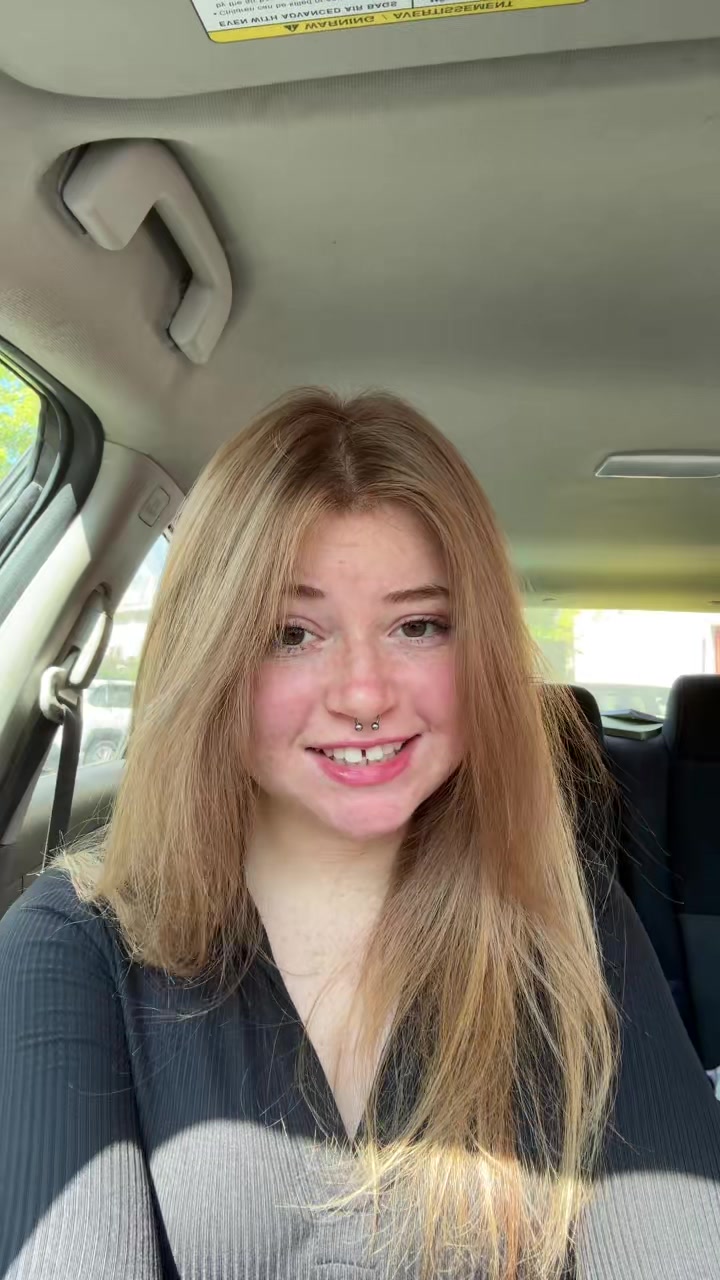 @☺️