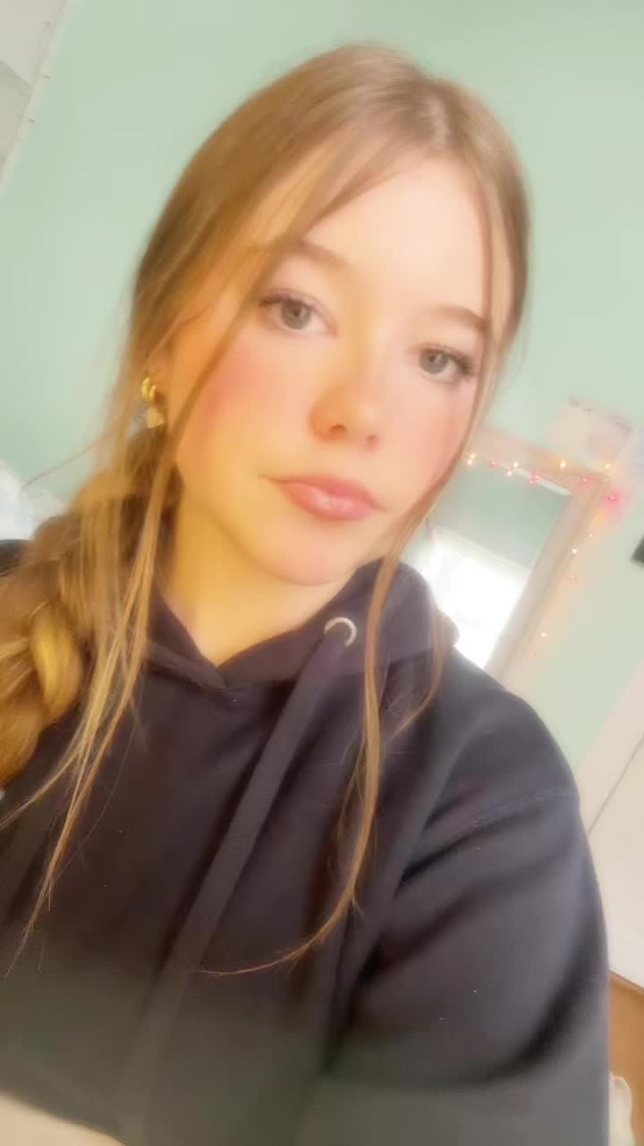 @౨ৎ Jailyn_Spams ౨ৎ