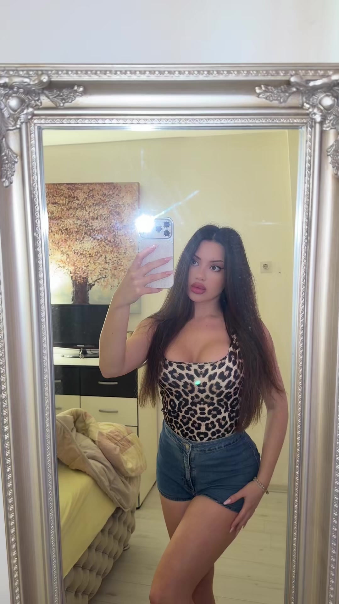@Kacciam