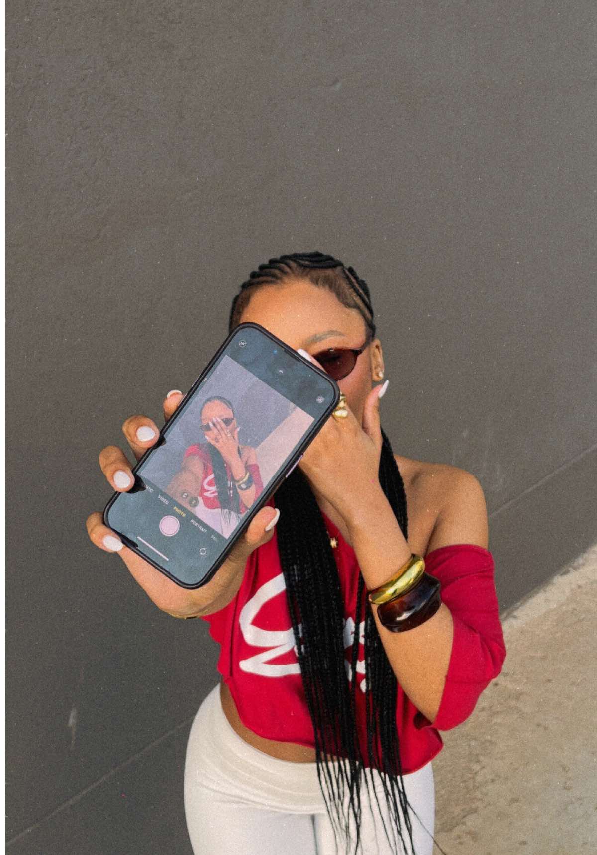 @𝑎𝑚𝑎𝑛𝑑𝑎💋