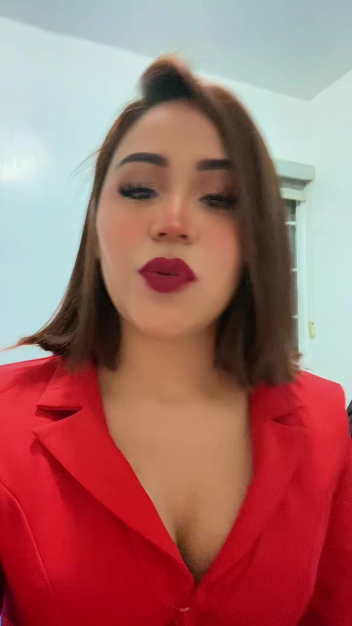 @Liindaa Coronado
