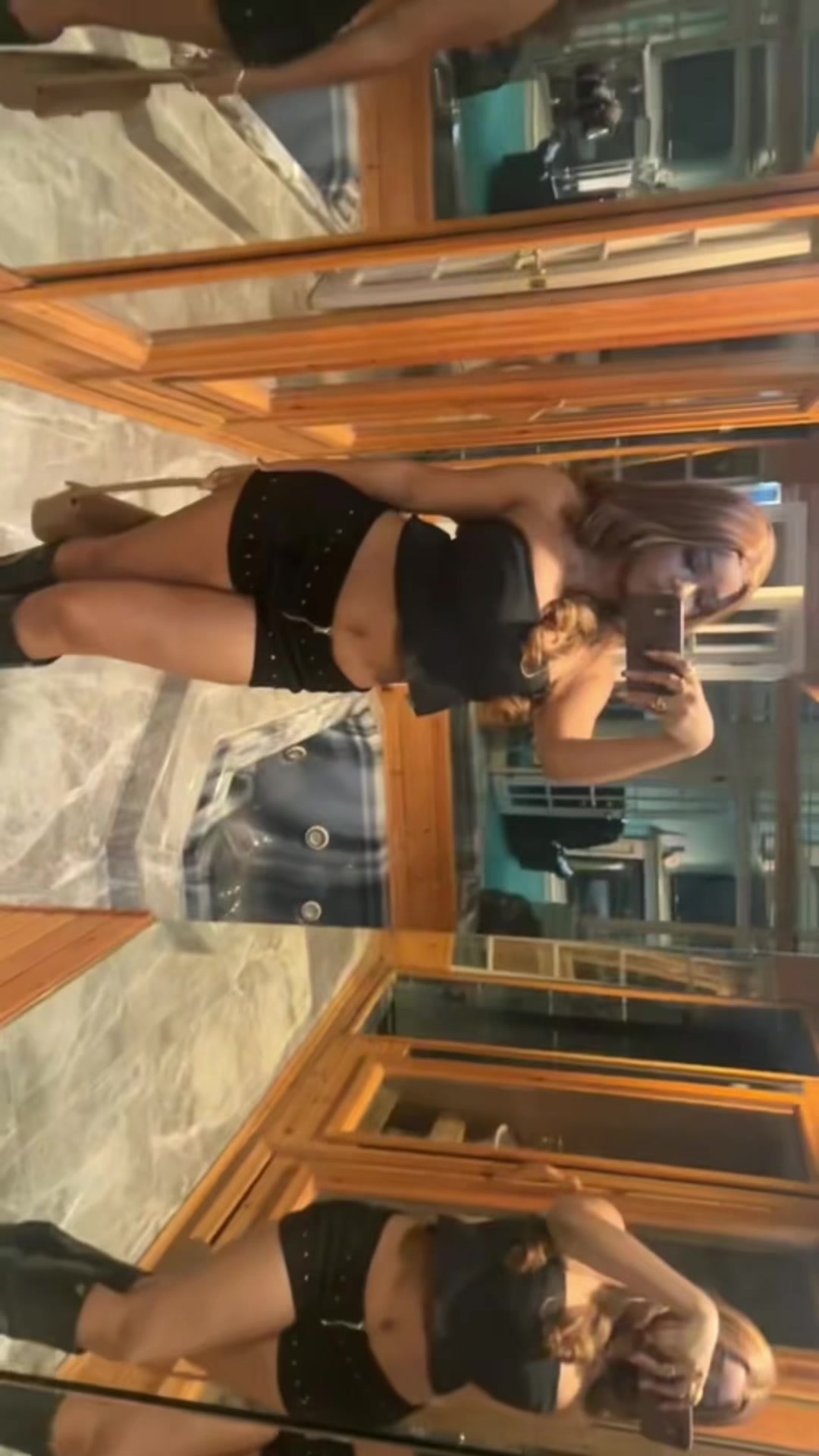 @leahmealoneeyall0