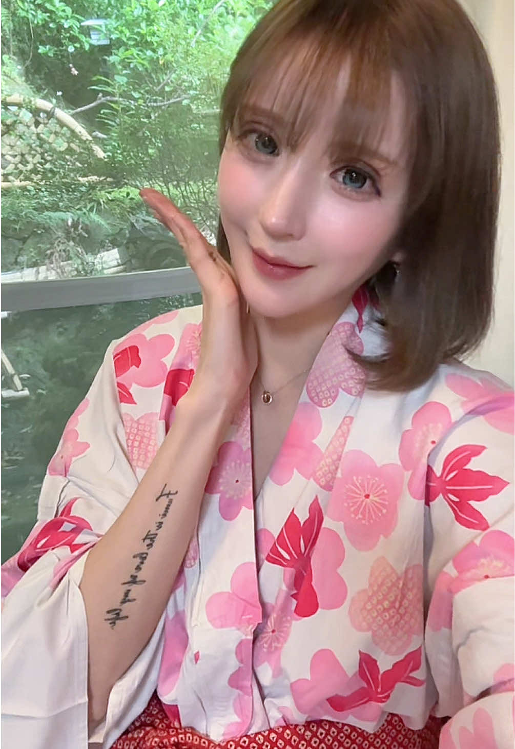@真美