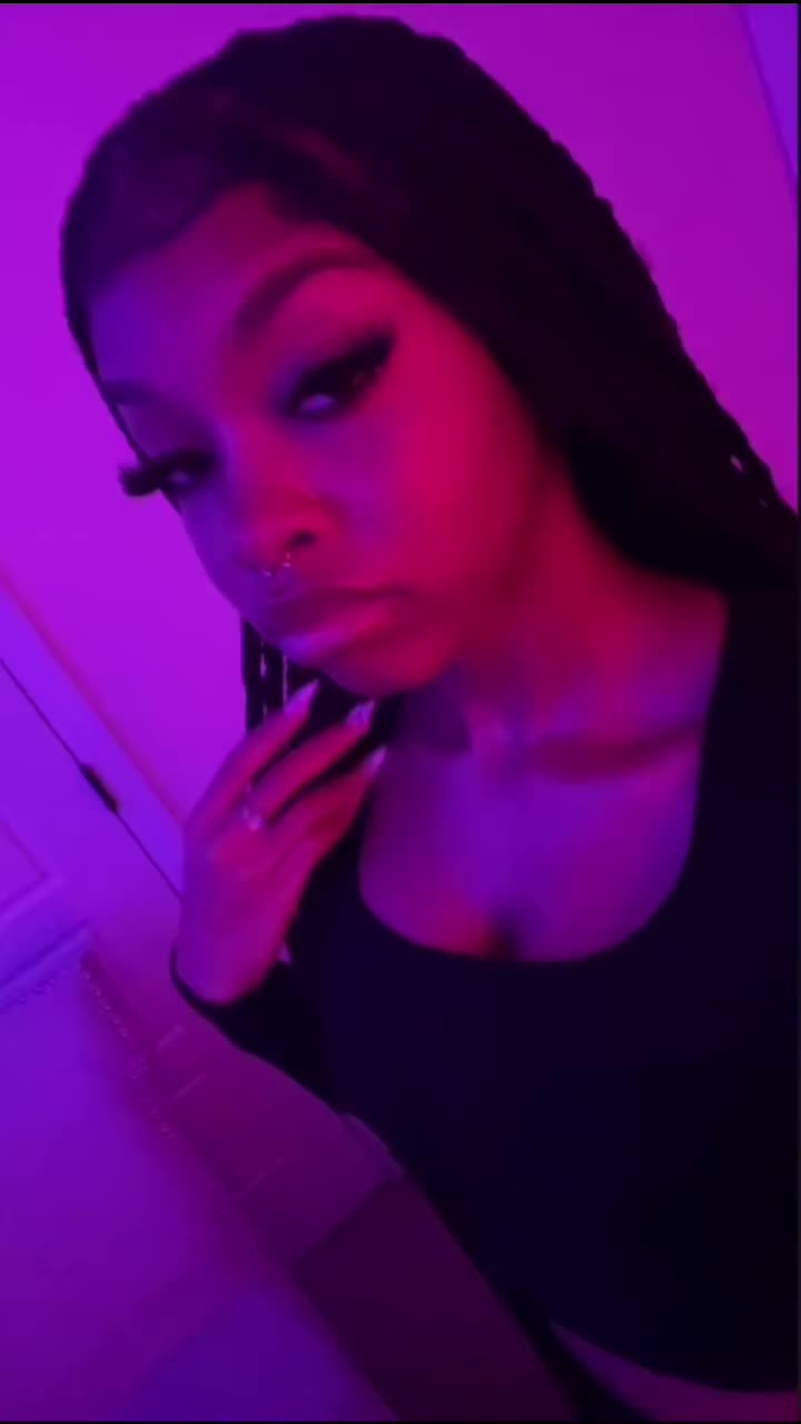 @oliviatianaa