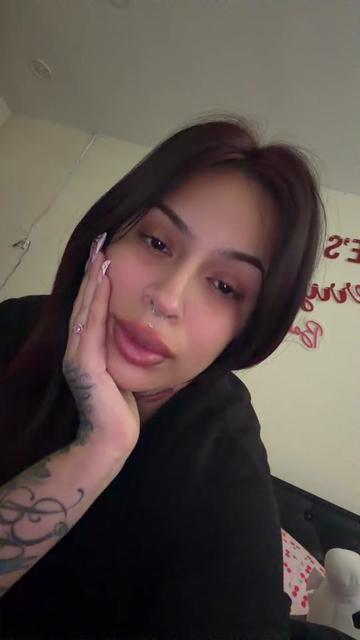 @B🍒