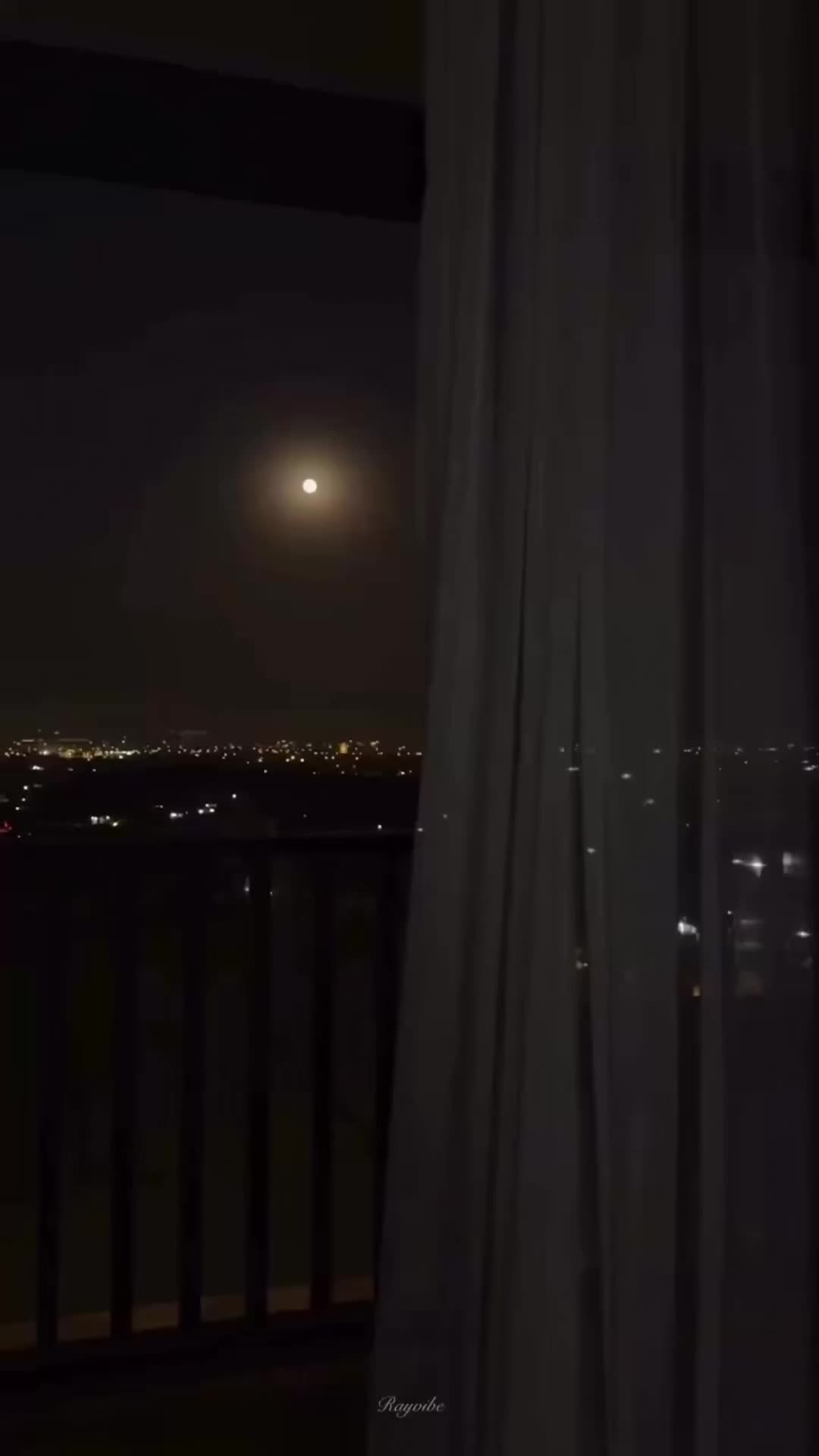 @rayvibe