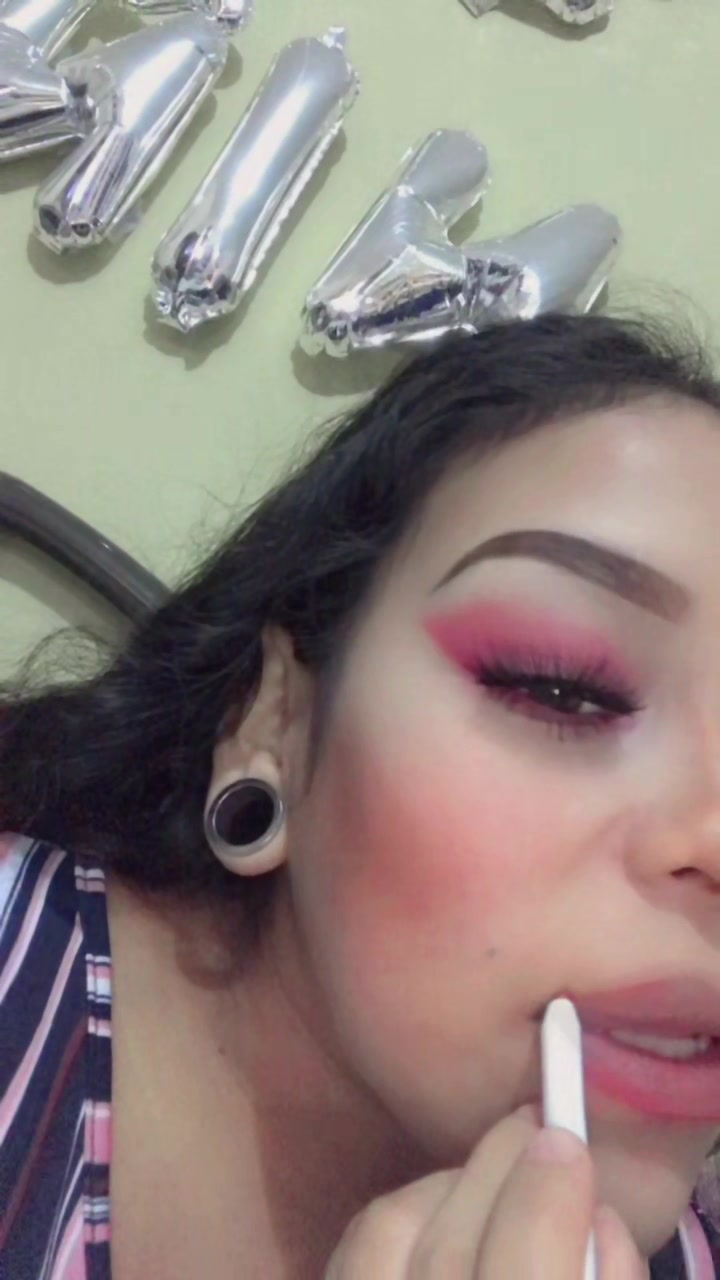 @Jey🍒🧬