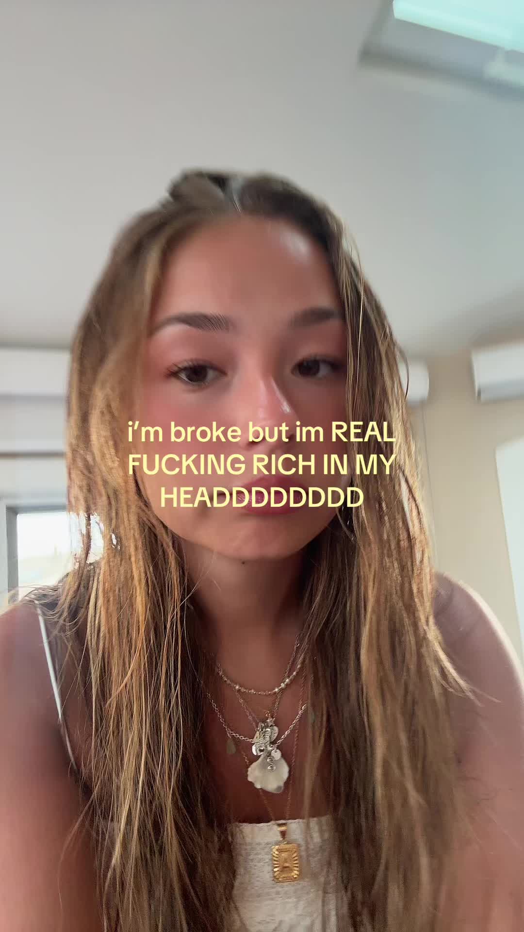 @ava🐞