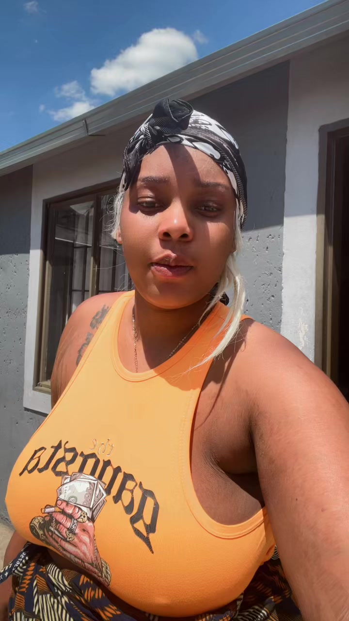 @Nomonde
