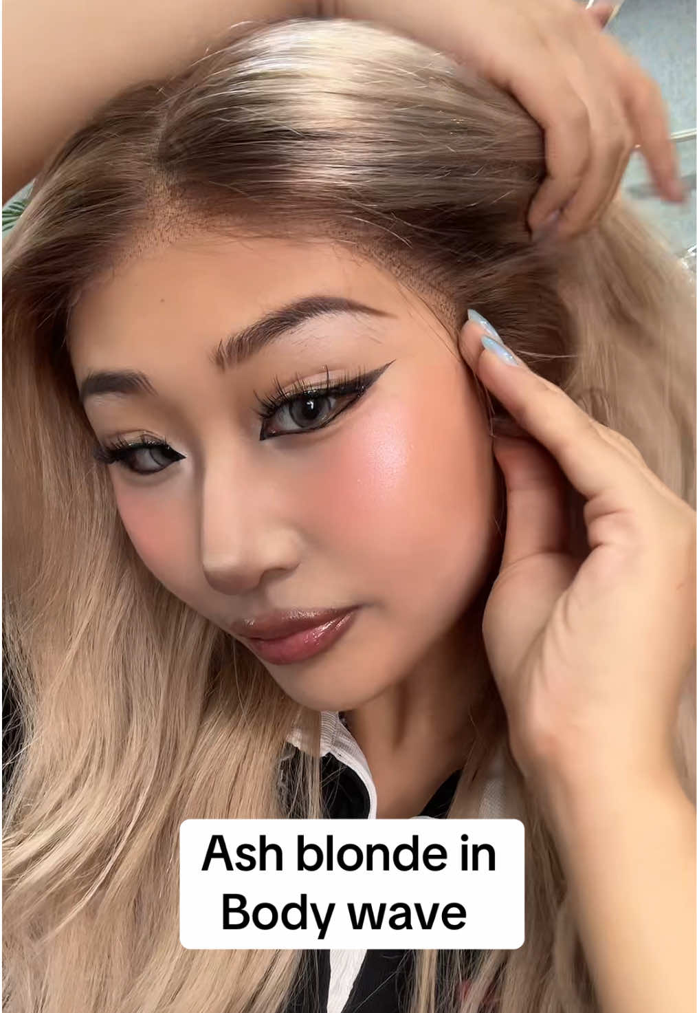 @megalook