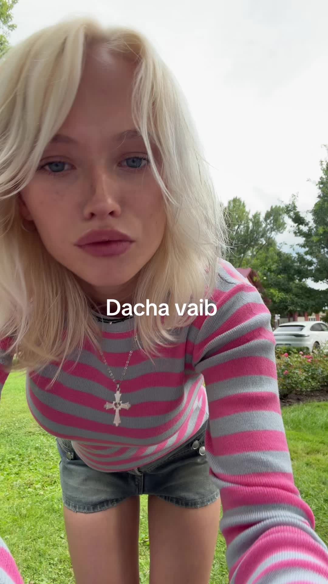 @KARINA