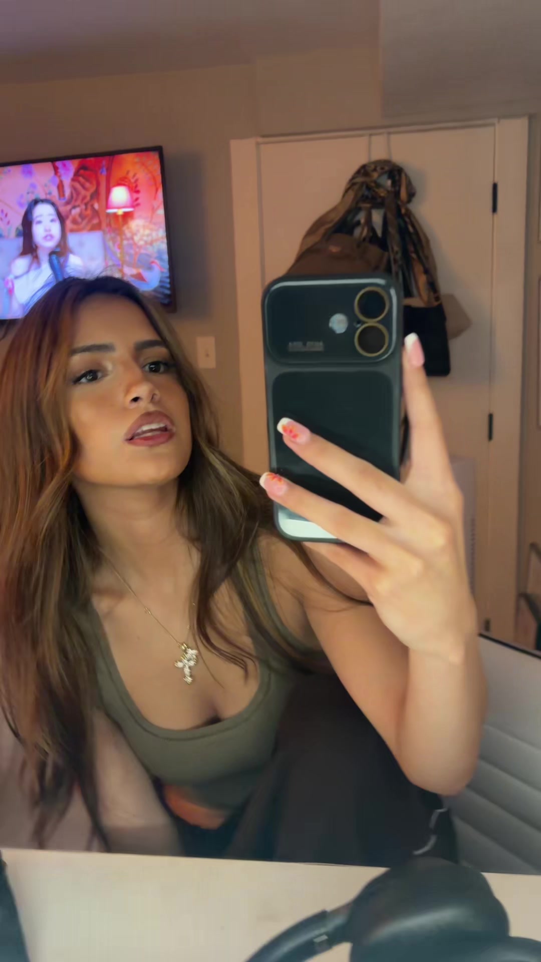 @𝐿𝑒𝓃𝑒