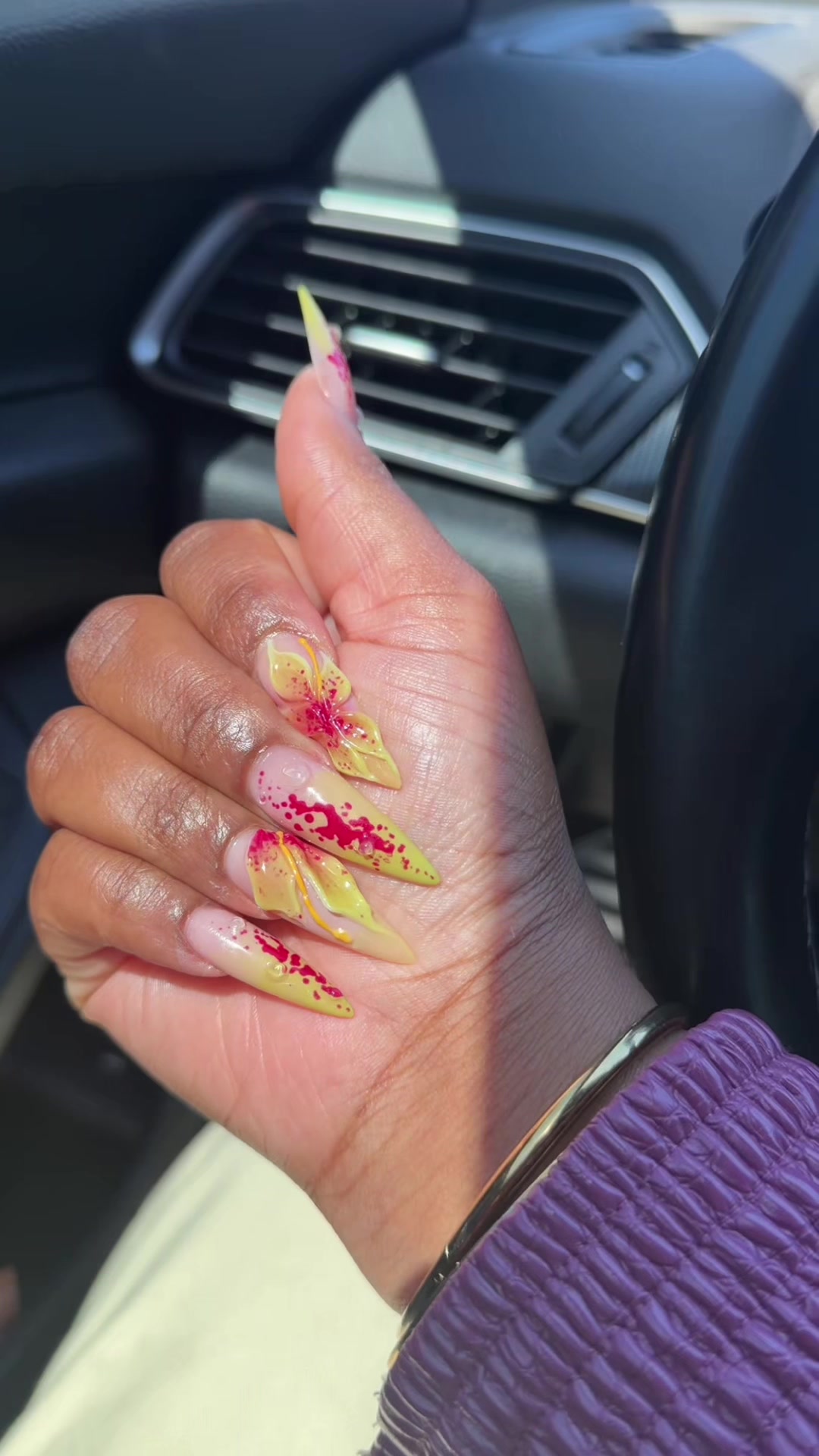 @Desi&mdash; girltalks&bull;beauty&bull;fashion