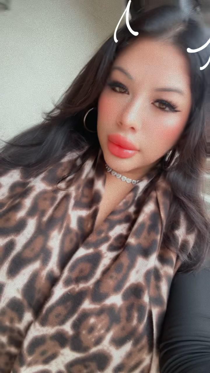 @selenaamor