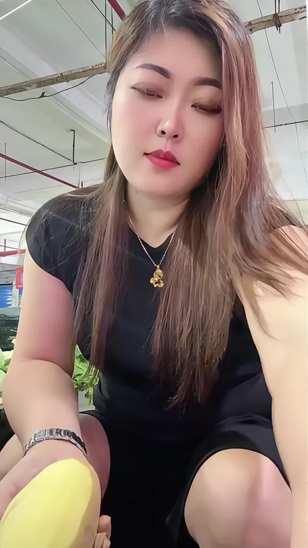@Nora