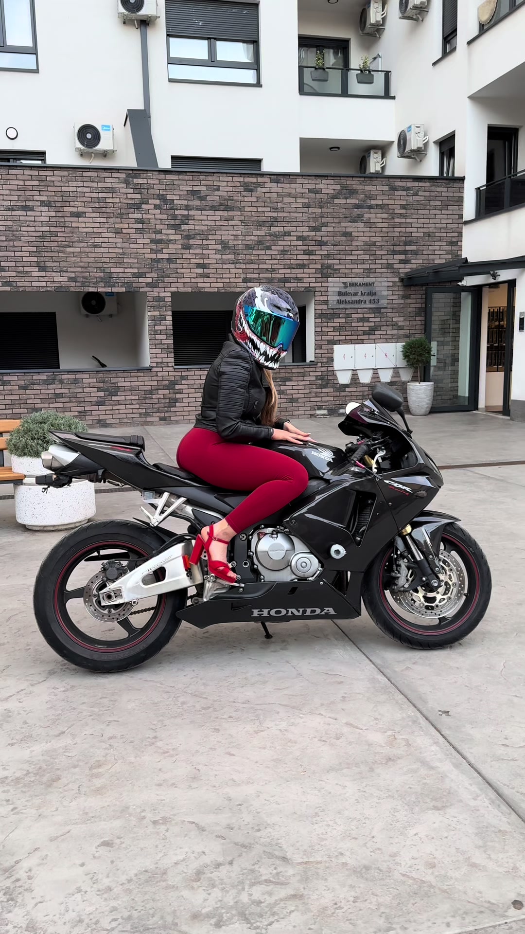 @katarina
