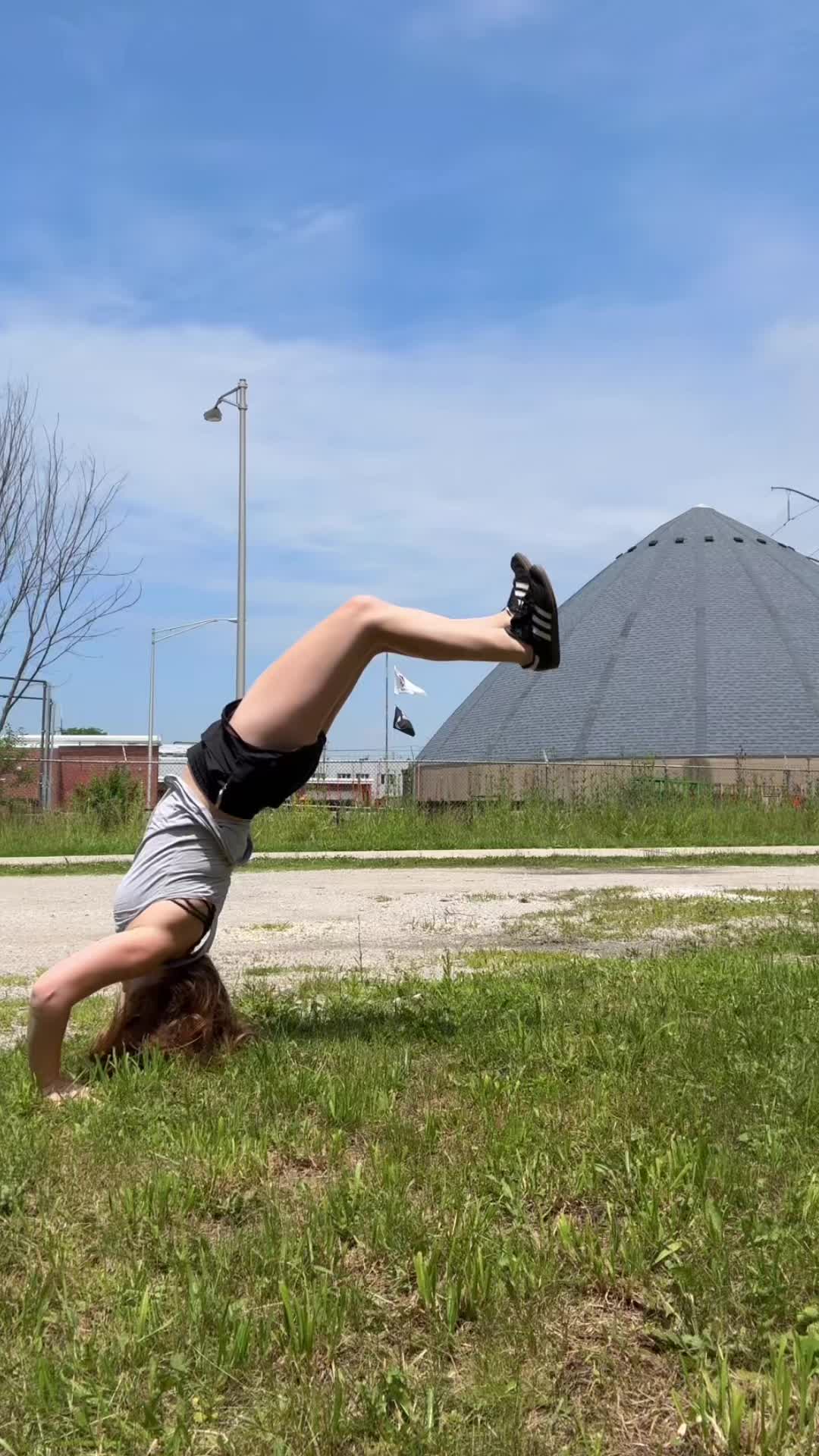 @TT