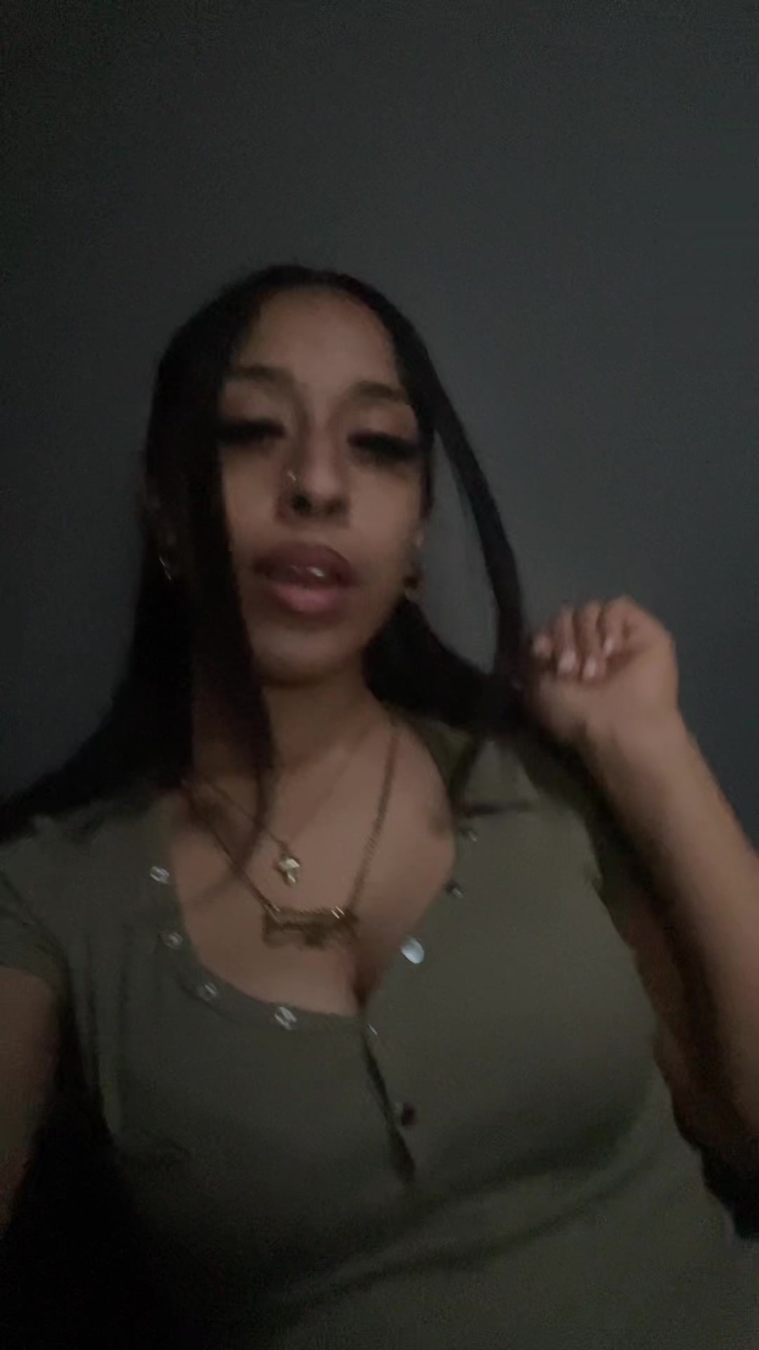 @d