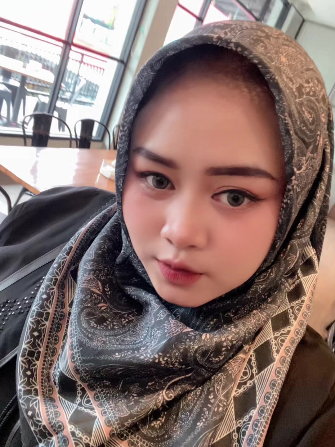 @ahonggg_
