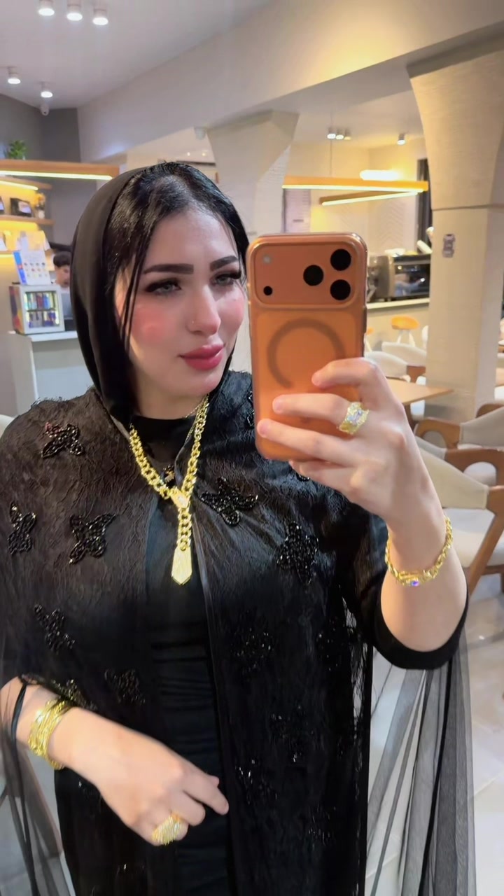 @ملكة الخليج اية الجبروني