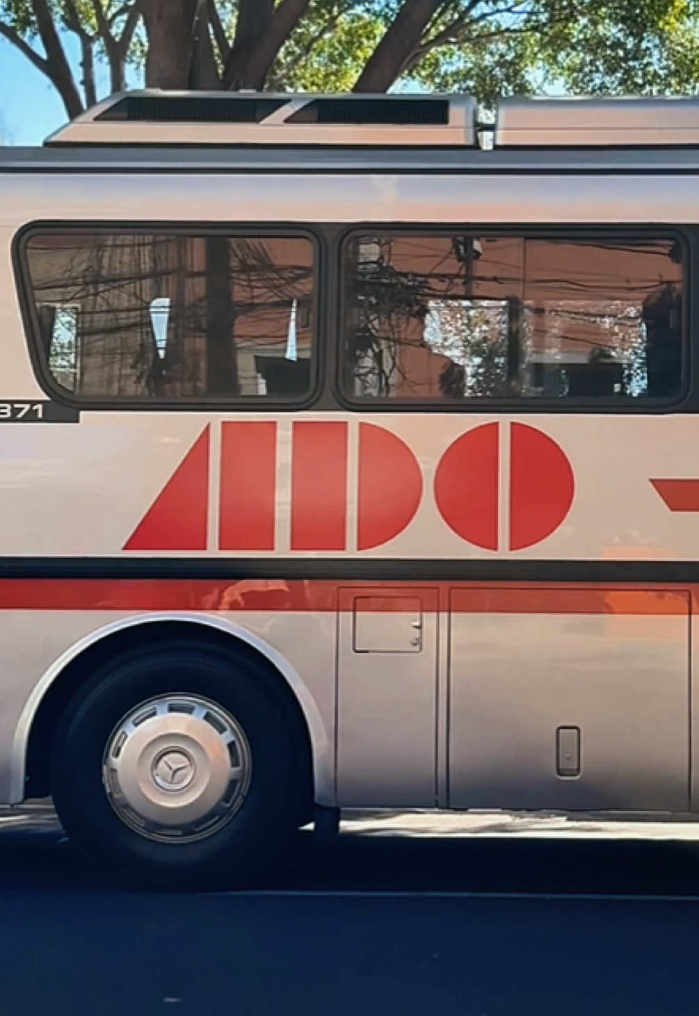 @STEREO&bull;BUS