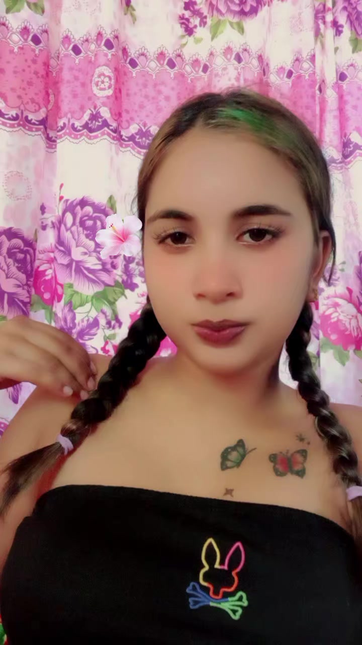 @🥵Ava Suzanna 🥵