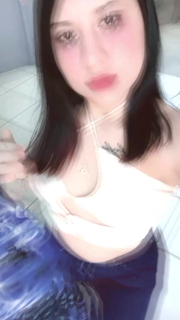 @👻