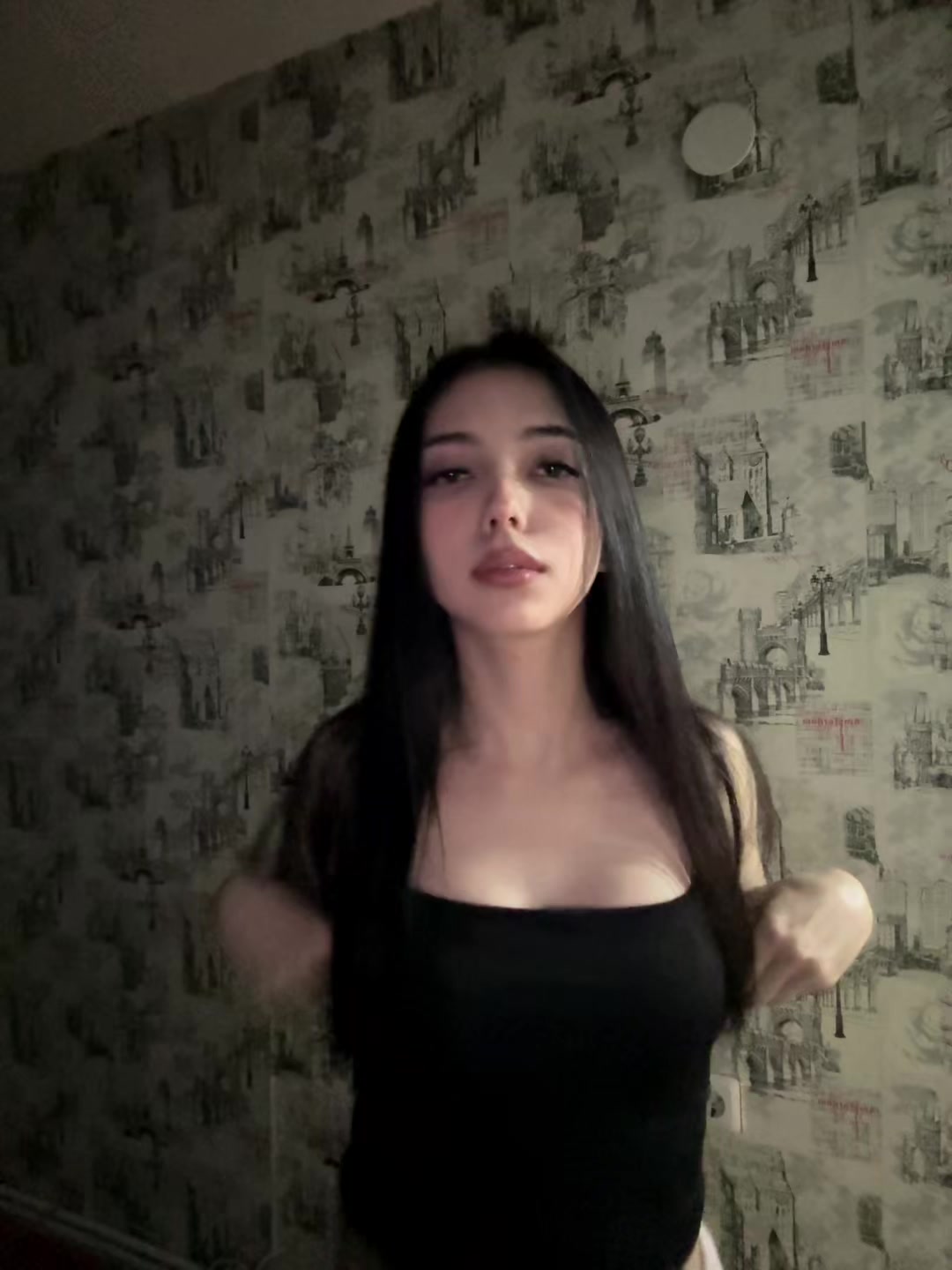 @033