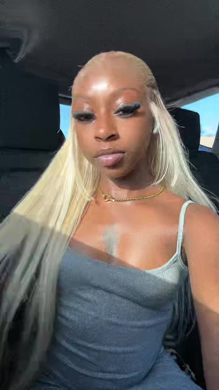 @Dat baby😫