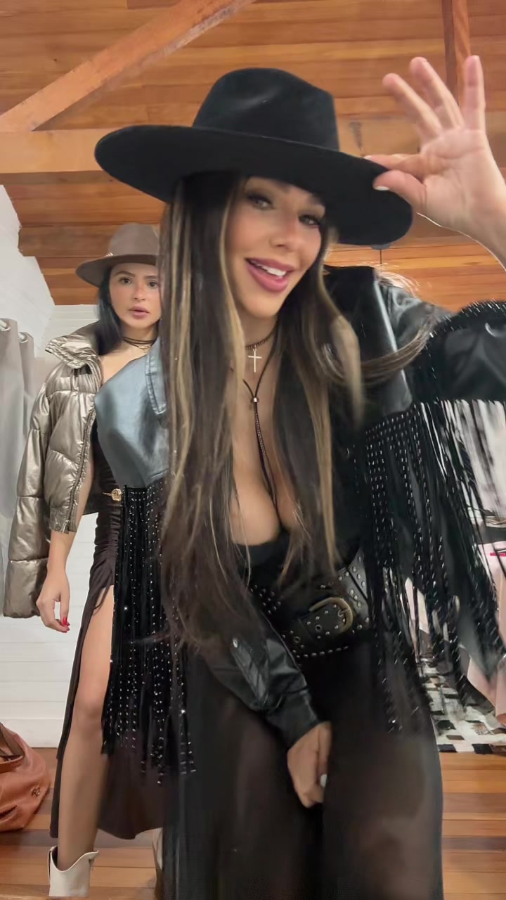 @Prisciladomi🇧🇷
