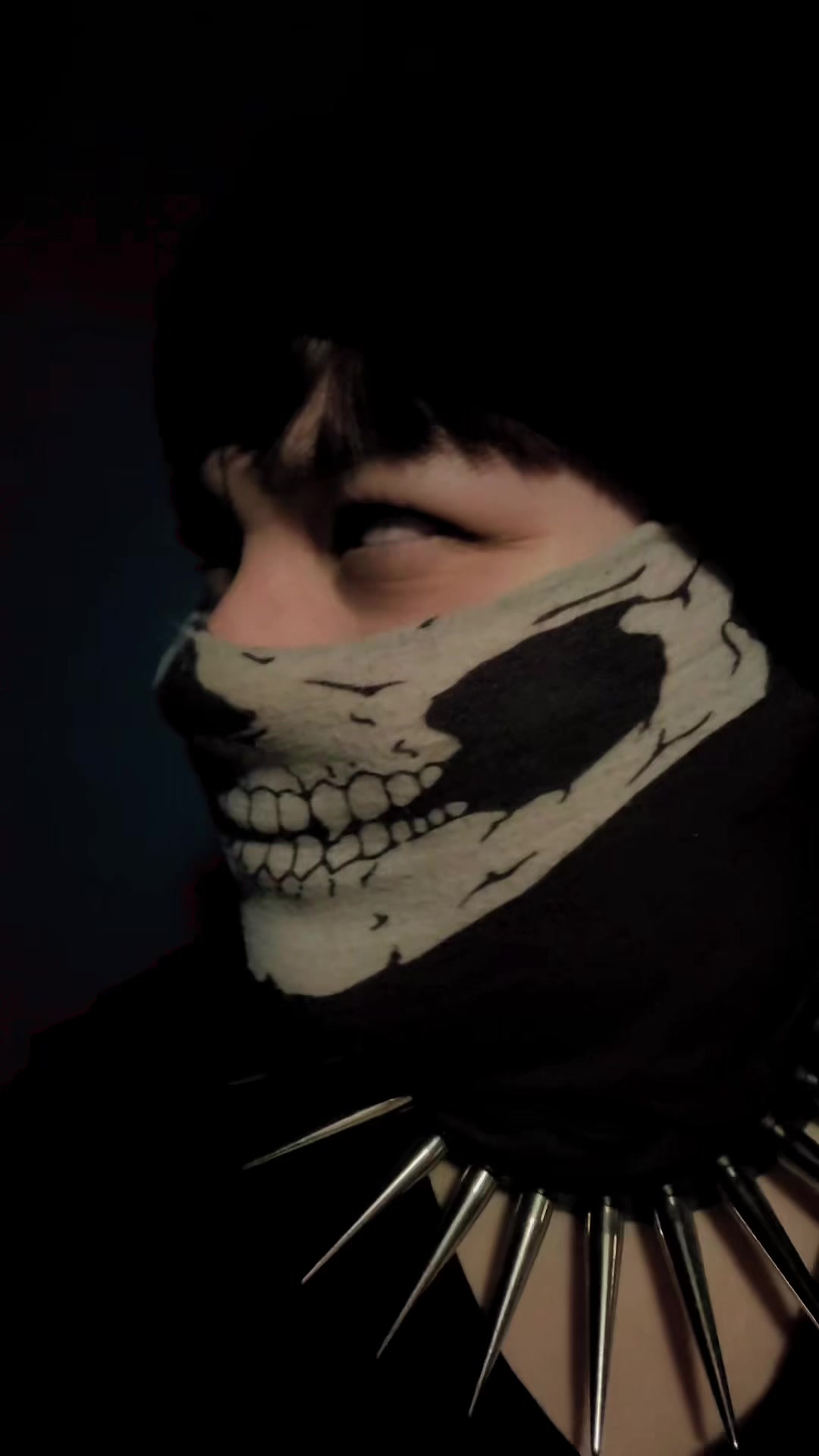 @Skullworm💀