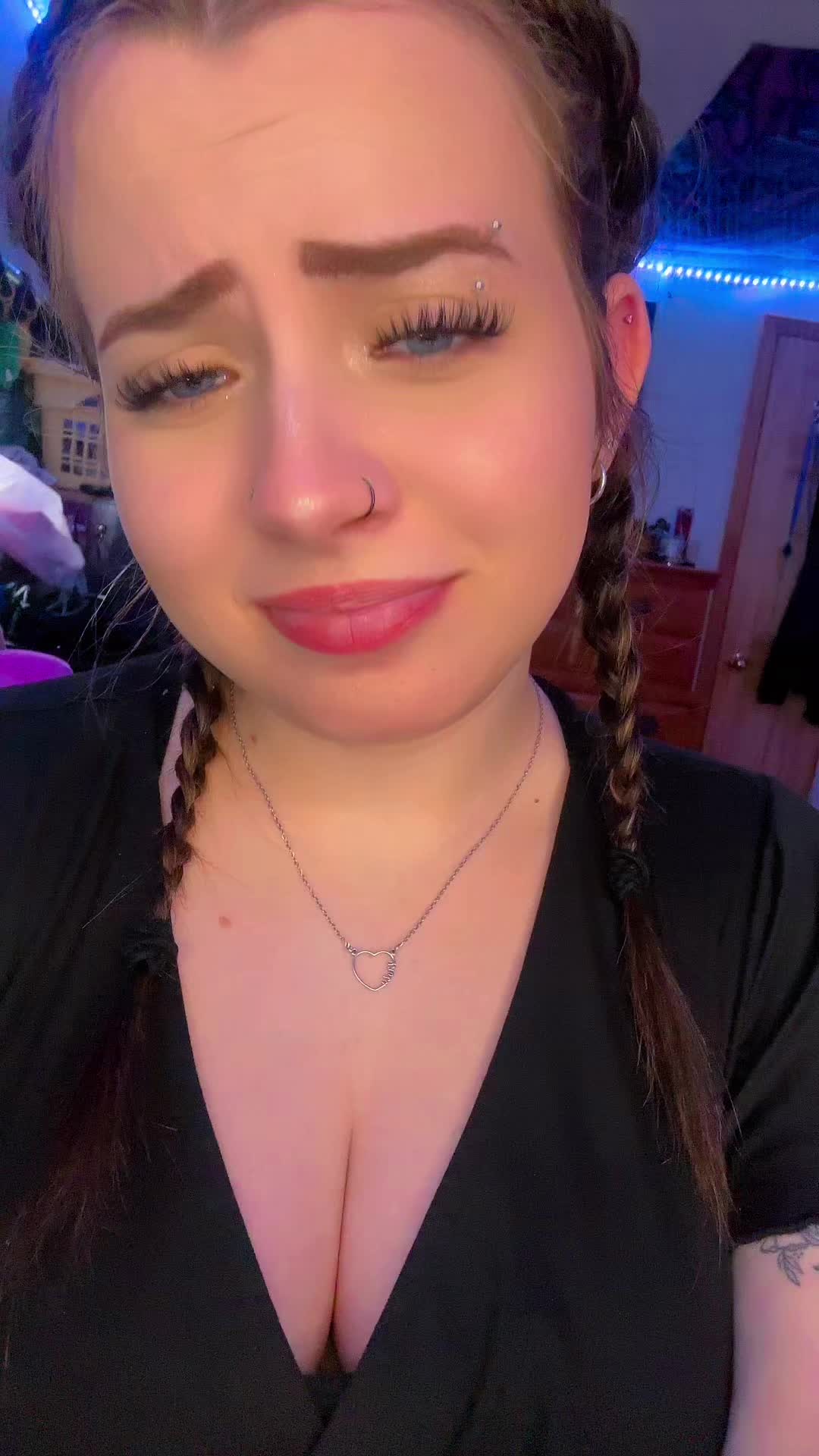 @mikayla ⁹⁹⁹