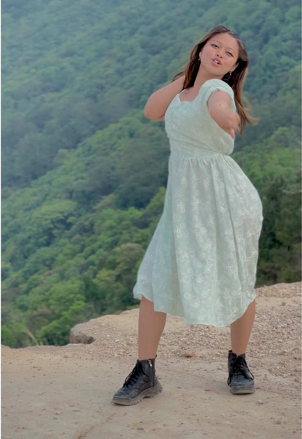 @Dancelikeritu🖤