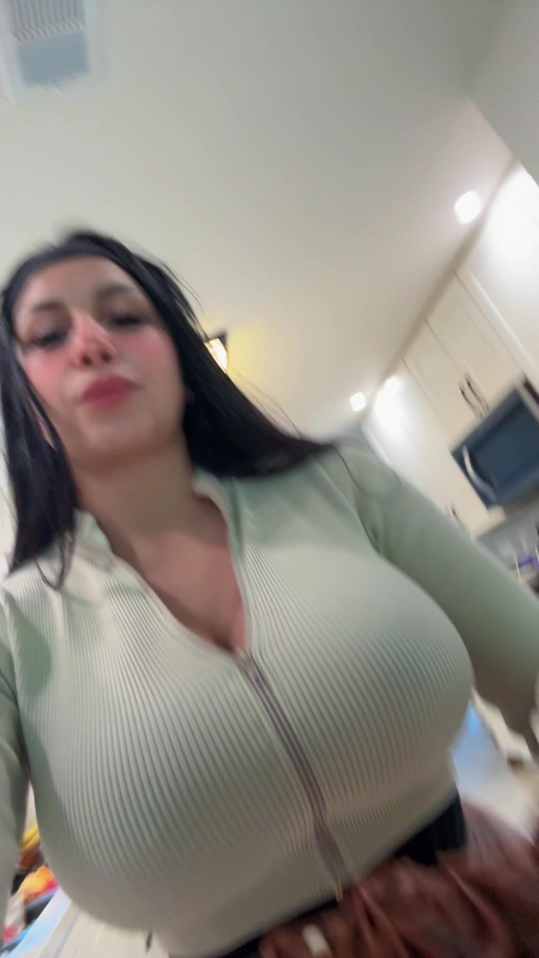 @liv