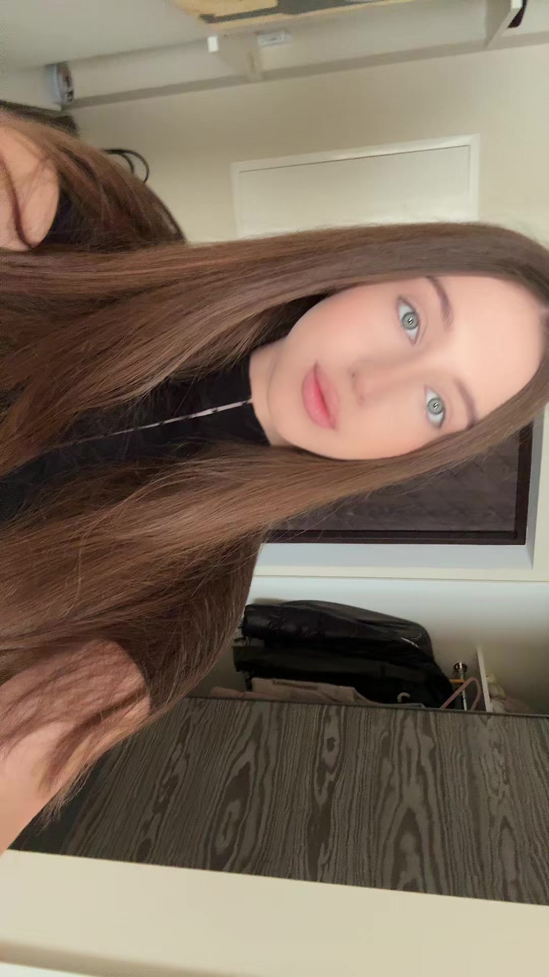 @d