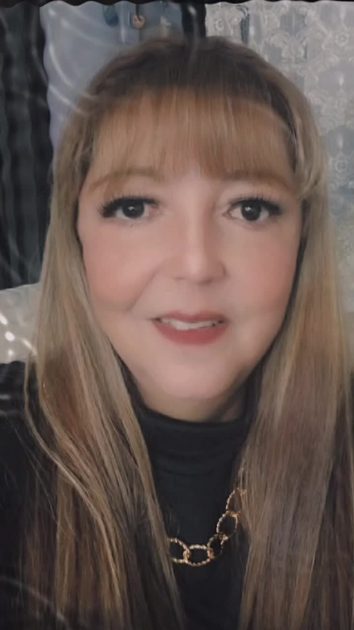 @Marcela24