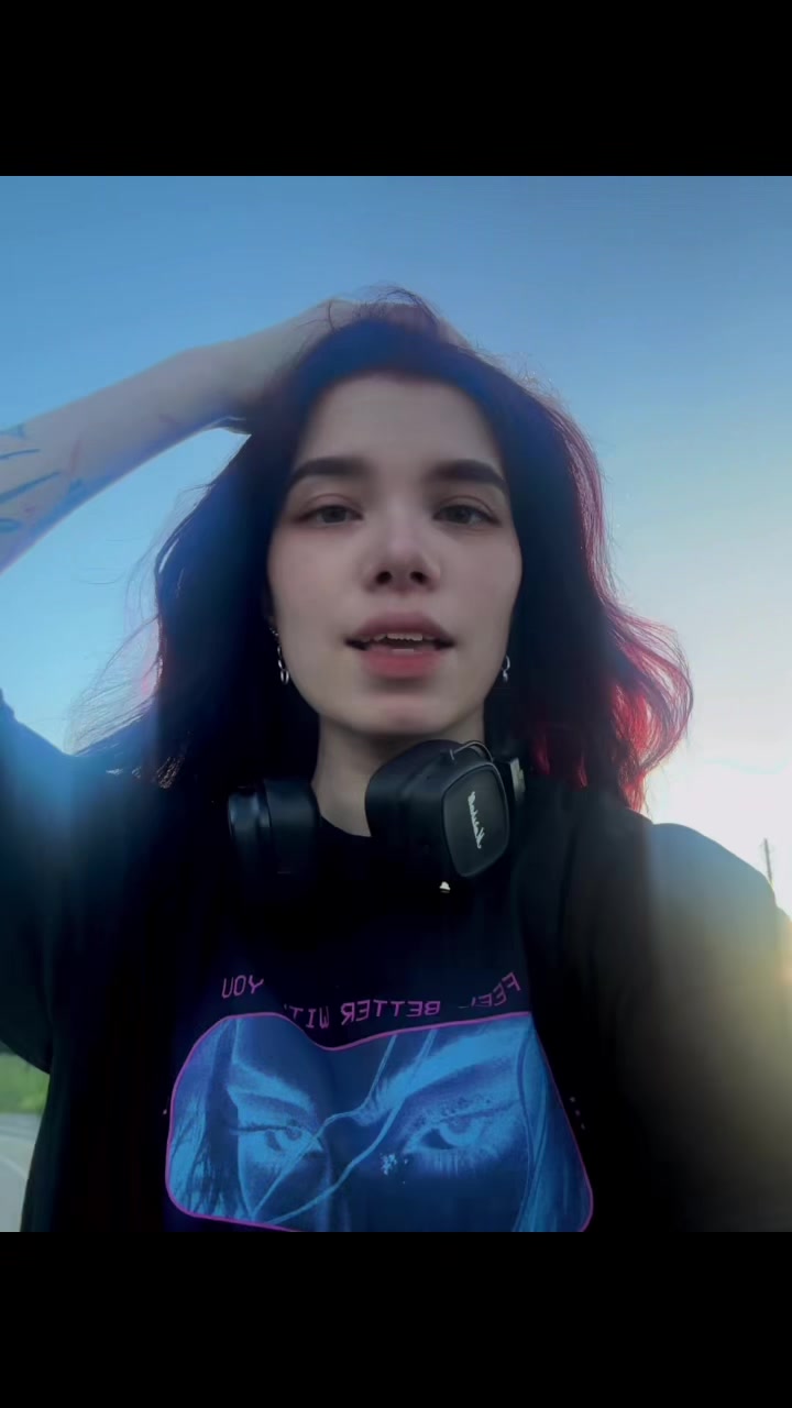 @V🚩