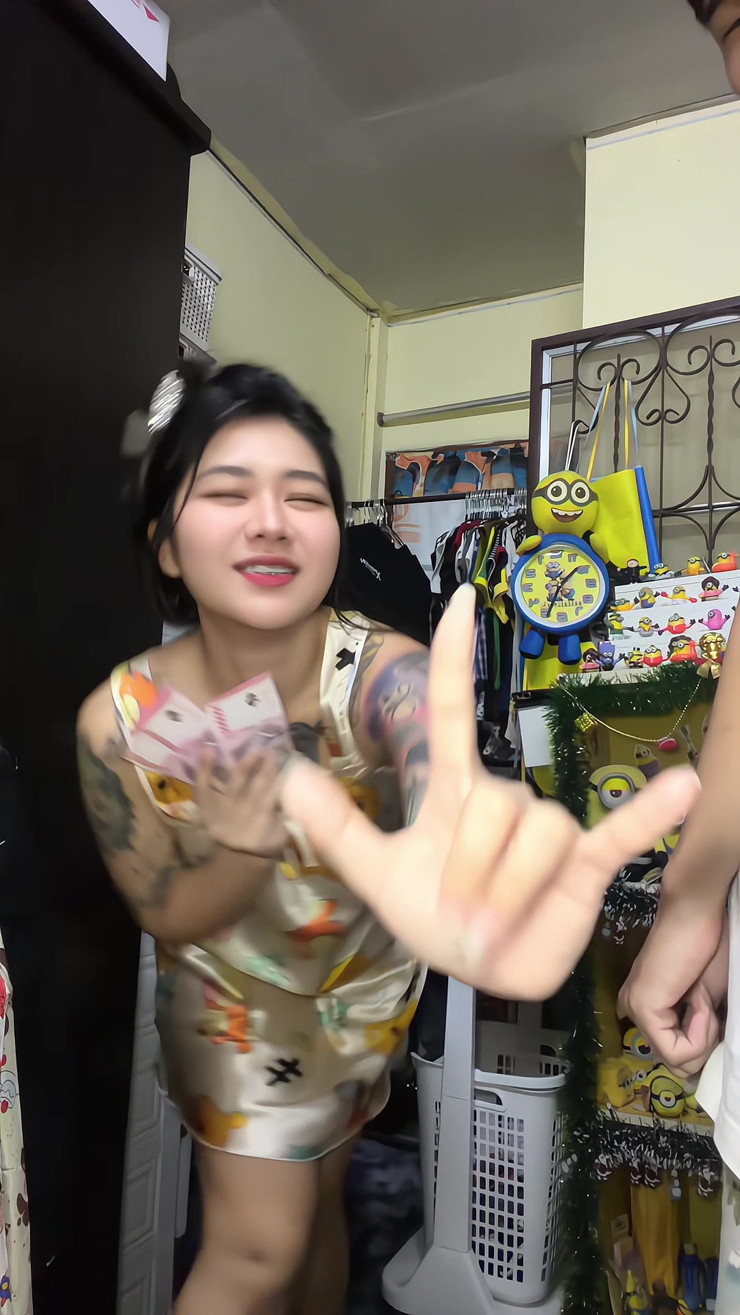 @chayawalx