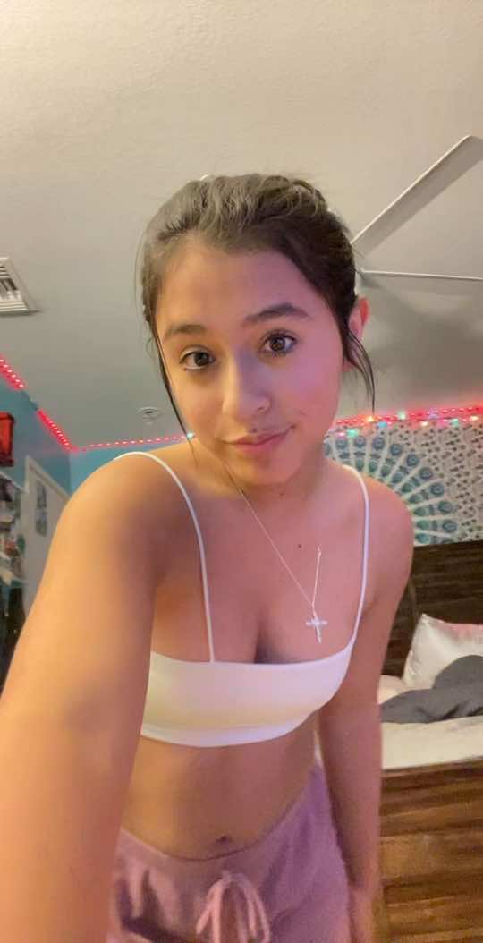 @lyndsay_devargas